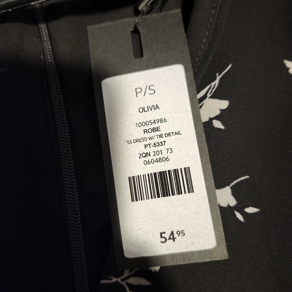 Dress - Picture 2 of 2